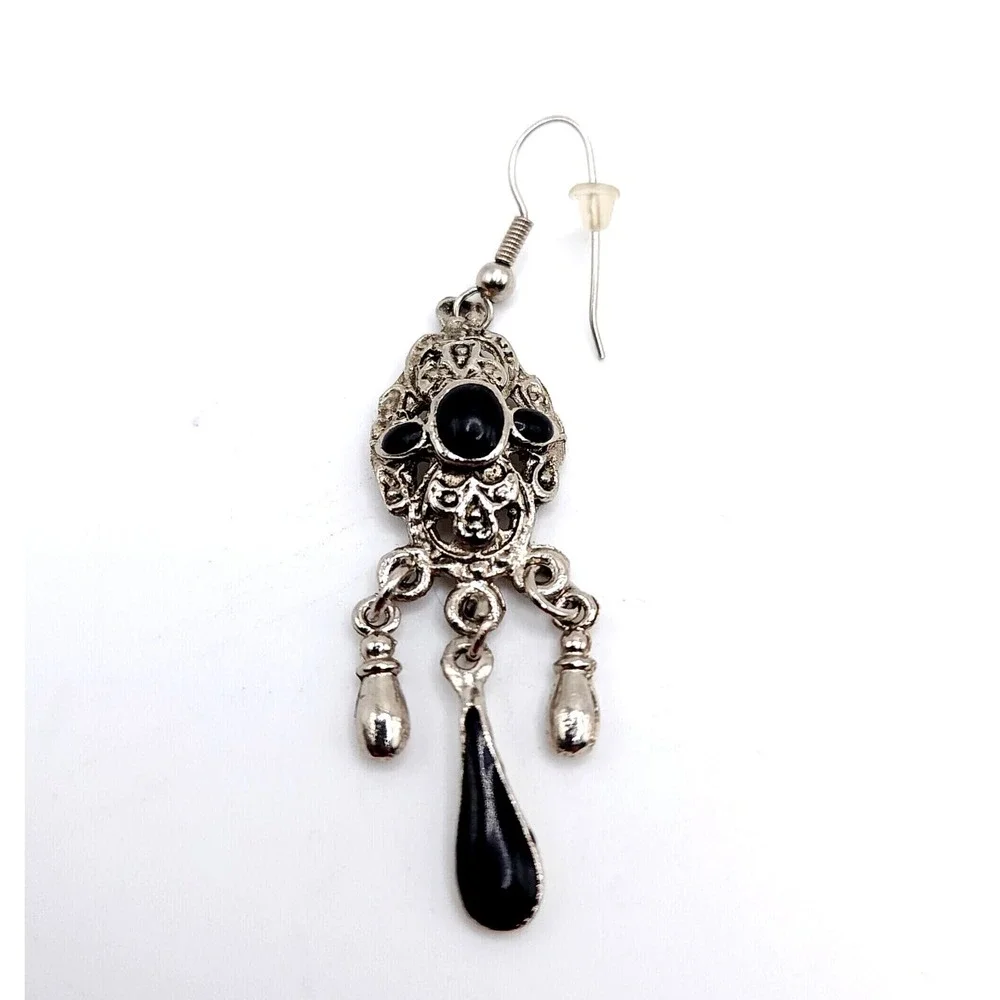 Victorian Dangle Earrings Silver‎ Filigree Faux Onyx Gothic